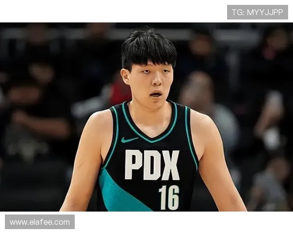 杨瀚森在比赛中短暂出场3分06秒仅靠罚球获得2分表现平平